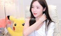 邓紫棋露点引热议，吃瓜娱乐圈看明星自信魅力！
